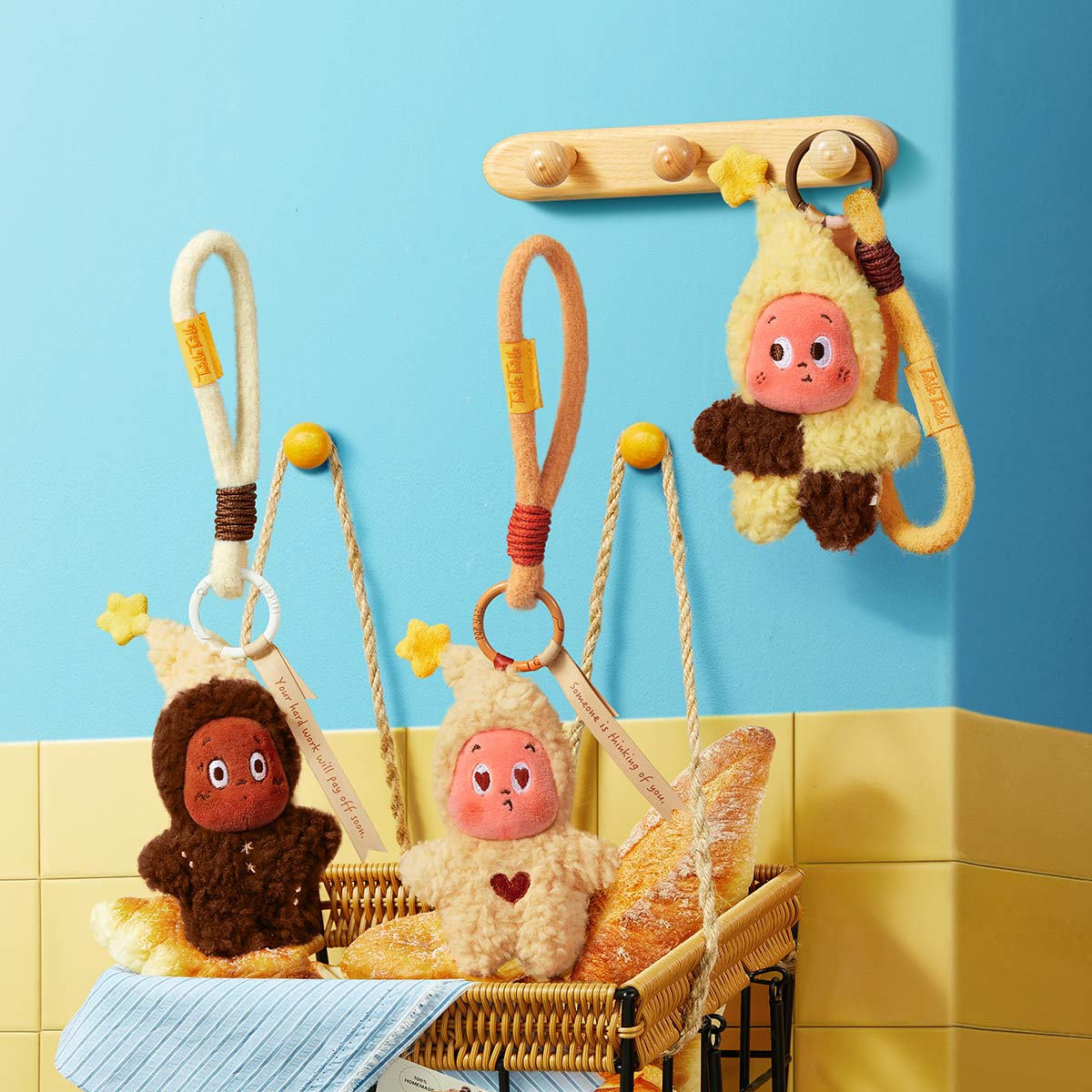 Twinkle Twinkle Savor the Moment Series-Fresh-Baked Mini Cookies Plush Pendant